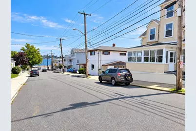 1005 Winthrop Ave #2, Revere, MA 02151 - Photo 8