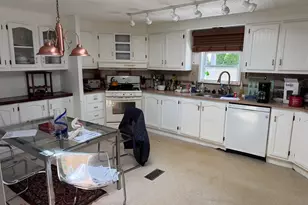 16 Liberty St, West Bridgewater, MA 02379 - Photo 2