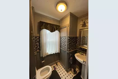 330 Webster St, Rockland, MA 02370 - Photo 8