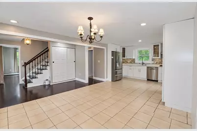 33 Summer St, Tyngsborough, MA 01879 - Photo 10