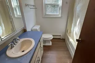 330 Pelham Rd, Dracut, MA 01826 - Photo 24