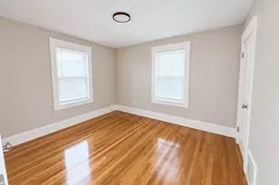 46 Grove St, Lynn, MA 01905 - Photo 4