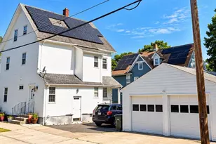 79 Oak St, Springfield, MA 01151 - Photo 4