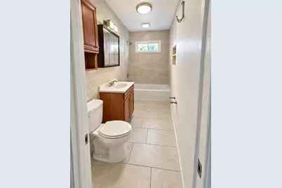 79 Oak Street, Springfield, MA 01151 - Photo 16