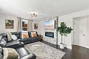 106 Virginia Ave, Lowell, MA 01852 - Photo 4