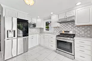 106 Virginia Ave, Lowell, MA 01852 - Photo 6