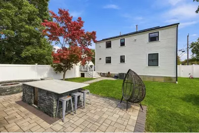 106 Virginia Ave, Lowell, MA 01852 - Photo 30