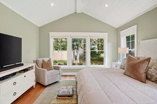 32 Marthas Rd, Edgartown, MA 02539 - Photo 24