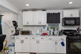 112 Marshall St, Fitchburg, MA 01420 - Photo 8