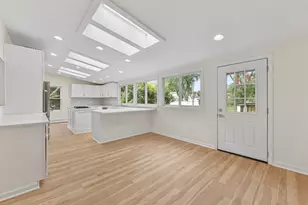 1 Frances Rd, Burlington, MA 01803 - Photo 10