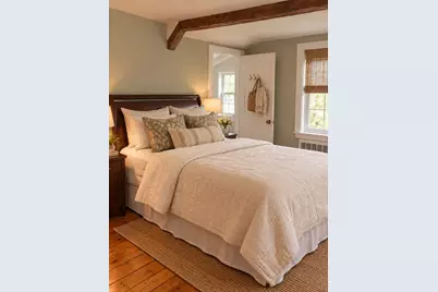 7 Franklin St #3, Marblehead, MA 01945 - Photo 10