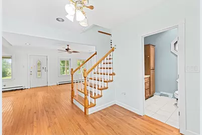 72 Precinct Street, Lakeville, MA 02347 - Photo 6