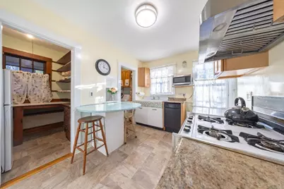 1876 Washington St #1, Newton, MA 02466 - Photo 4