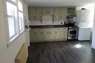589 Main St, Stoneham, MA 02180 - Photo 2