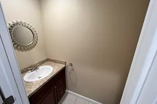 17 Arcade St, Northbridge, MA 01588 - Photo 8