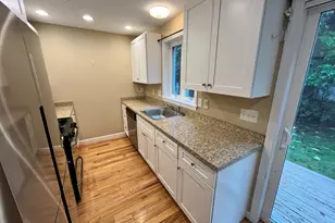 17 Arcade St, Northbridge, MA 01588 - Photo 6