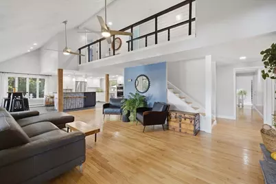 68 Fairview Ave, Pembroke, MA 02359 - Photo 6