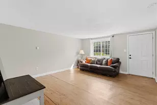 18 Westford Rd, Ayer, MA 01432 - Photo 4