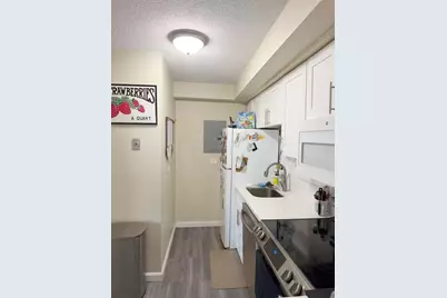 1025 Hancock St #7F, Quincy, MA 02169 - Photo 6