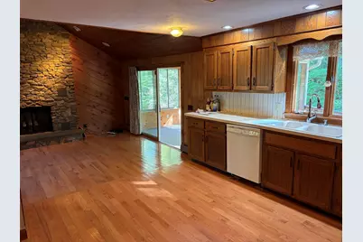 23 Forest St, Upton, MA 01568 - Photo 12