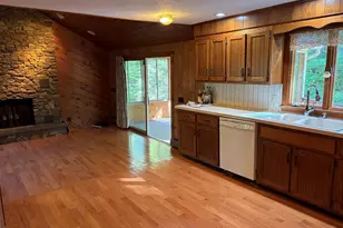 23 Forest St, Upton, MA 01568 - Photo 12