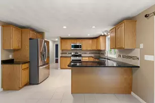 30 Lowe St, Tewksbury, MA 01876 - Photo 8