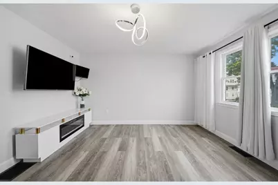 111 Cambridge St #B, Lawrence, MA 01843 - Photo 10