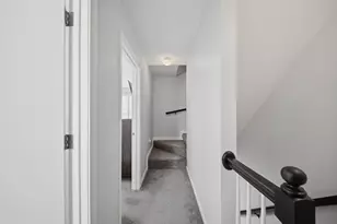 111 Cambridge St, Lawrence, MA 01843 - Photo 16