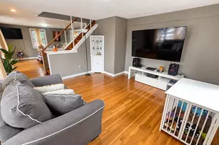 9 Summit Ave, Saugus, MA 01906 - Photo 6