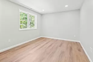 93 Rockland Rd, Auburn, MA 01501 - Photo 18