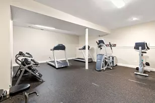 1022 Hancock, Quincy, MA 02169 - Photo 16