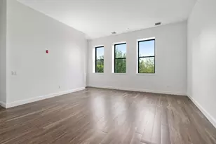 1022 Hancock, Quincy, MA 02169 - Photo 4
