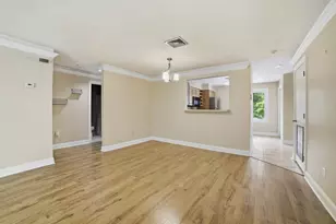 330 Sunderland Rd, Worcester, MA 01604 - Photo 8