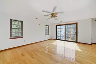 2 Lady Slipper Ln, Auburn, MA 01501 - Photo 16