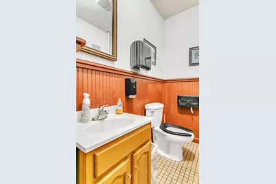 2-4 Main St, Huntington, MA 01050 - Photo 22