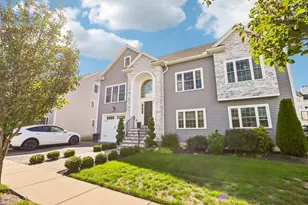 259 Oakwood Ave, Revere, MA 02151 - Photo 8