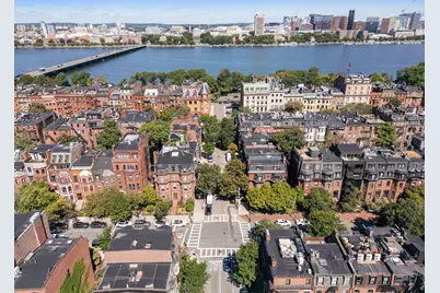 18 Hereford St, Boston, MA 02115 - Photo 36