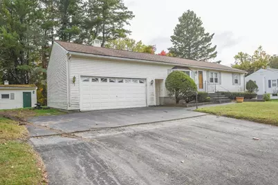 39 East Capitol Street, Methuen, MA 01844 - Photo 2