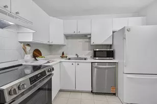3920 Mystic Valley Pkwy, Medford, MA 02155 - Photo 10