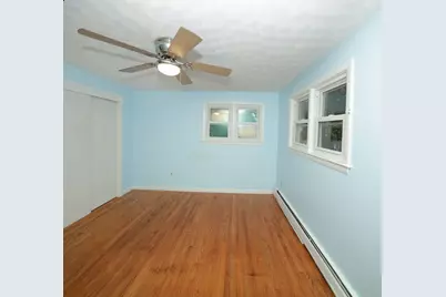 87 Roosevelt Ave, Westfield, MA 01085 - Photo 12