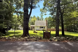 35 Beach St, Middleborough, MA 02346 - Photo 2