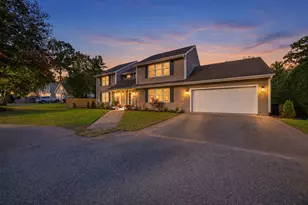 126 Barry St, Agawam, MA 01030 - Photo 2