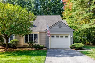 303 Ridgefield Cir, Clinton, MA 01510 - Photo 1