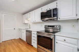 303 Ridgefield Cir, Clinton, MA 01510 - Photo 12