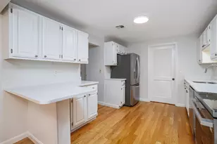 303 Ridgefield Cir, Clinton, MA 01510 - Photo 14
