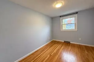 20 Susan Ave, Burlington, MA 01803 - Photo 8