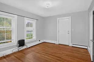 17 R Warren Ave, Chelmsford, MA 01824 - Photo 2