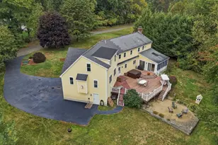 2 Nora Ln, Groveland, MA 01834 - Photo 2