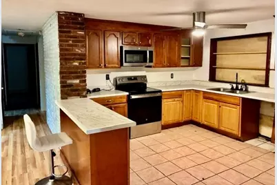 65 Gary Rd, Brockton, MA 02302 - Photo 4