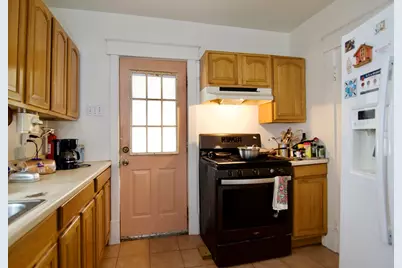 55 Hampden St, Springfield, MA 01151 - Photo 10